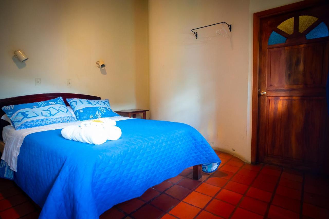 Hostal Jardin Escondido Vilcabamba Exteriör bild