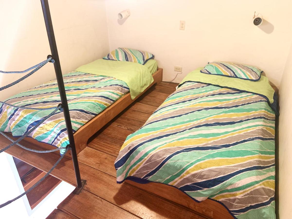 Hostal Jardin Escondido Vilcabamba Exteriör bild